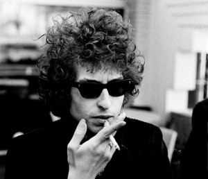 Bob-Dylan fumando